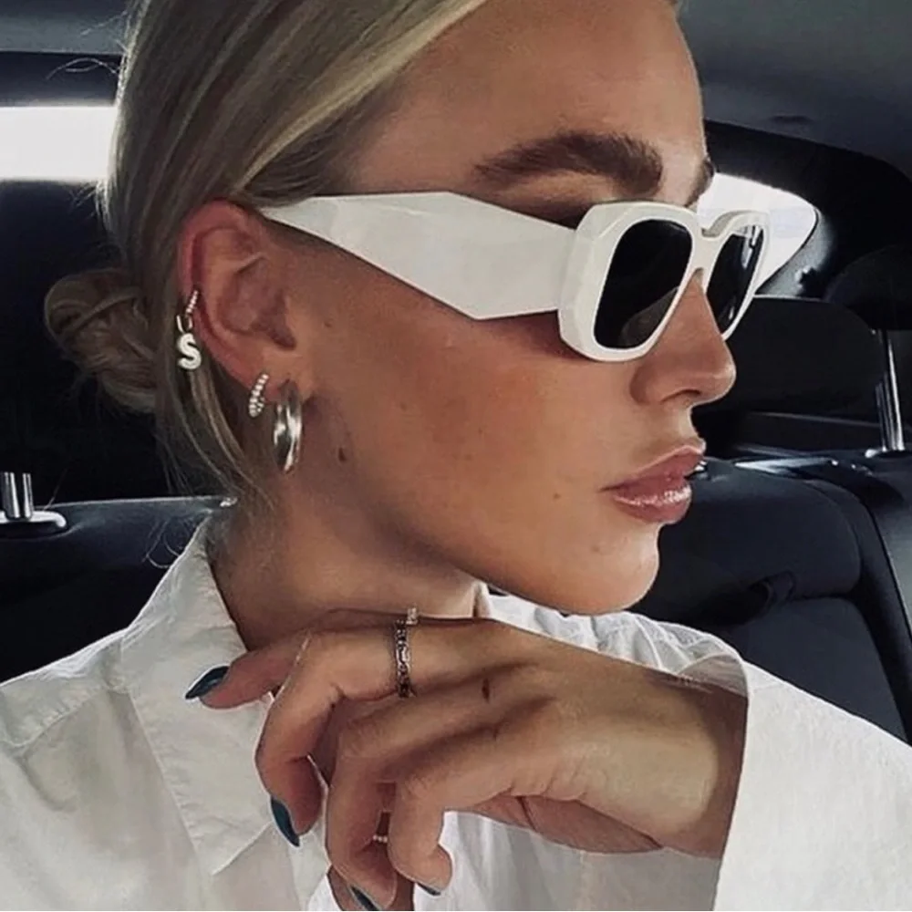 Aesthetic Sunnies 90s Retro White *NEW*